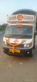 Pari Transport, Pune, Fleet Owner